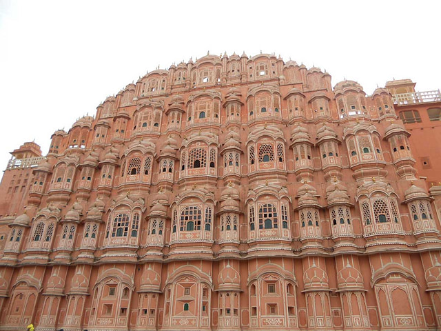 Hawa Mahal [Palace of Wind] – Landmark of Jaipur